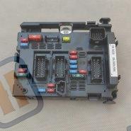 جعبه فیوز داخل موتور پژو 206 و پژو 207 فرانسه